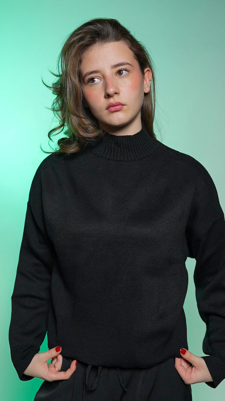 serene #2 in black